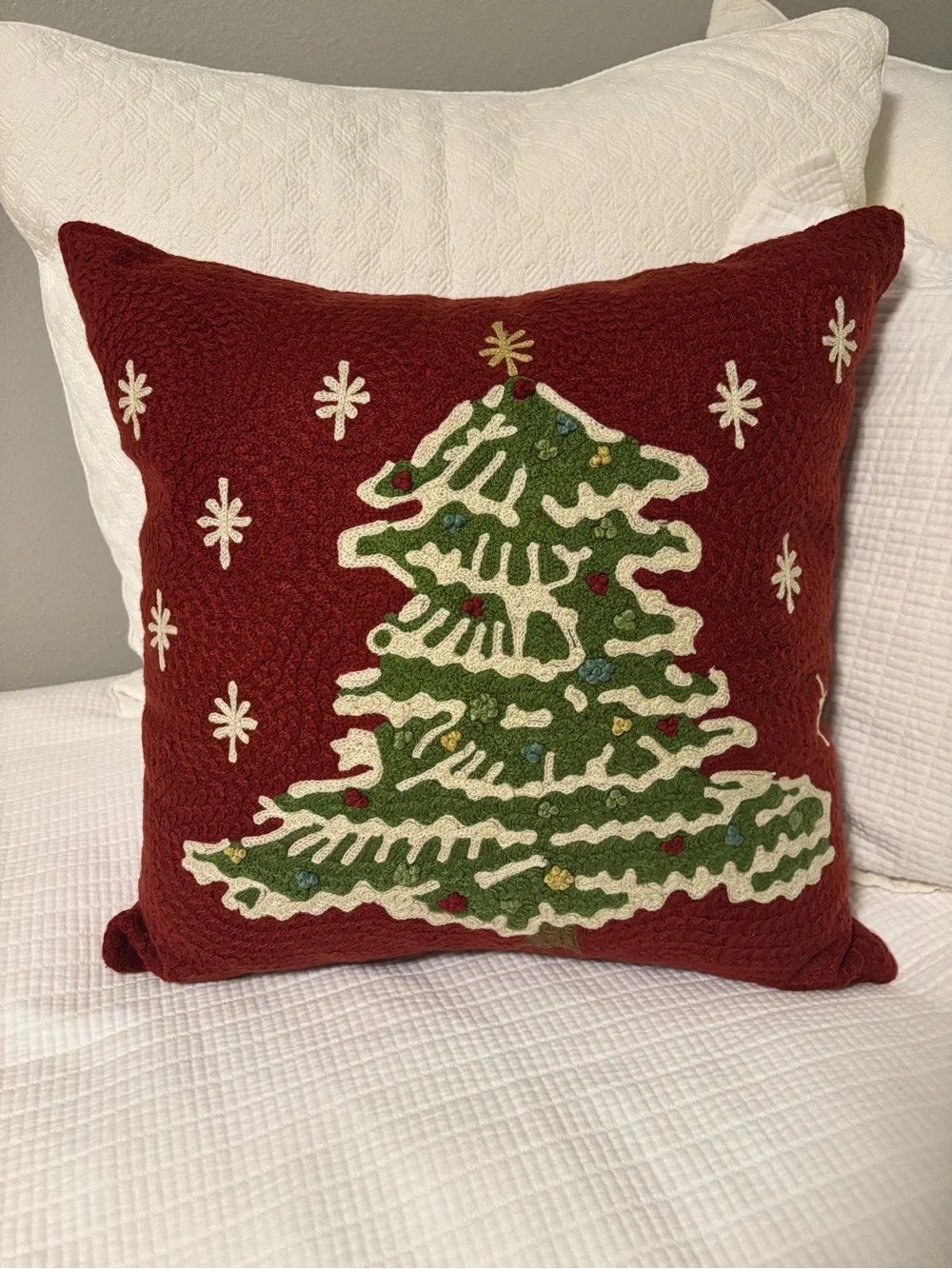 Pottery Barn Holiday Christmas Tree Hooked Accent Pillow Cover - 18